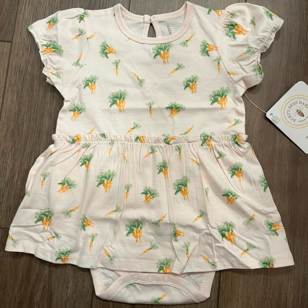 Burt’s Bees 18M Dress (soft pink with carrots)